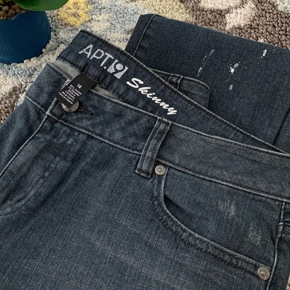 #142 Apt 9 Distressed Maxwell Skinny Charcoal Denim Blue Jeans Classic Pants 14 - Picture 5 of 5